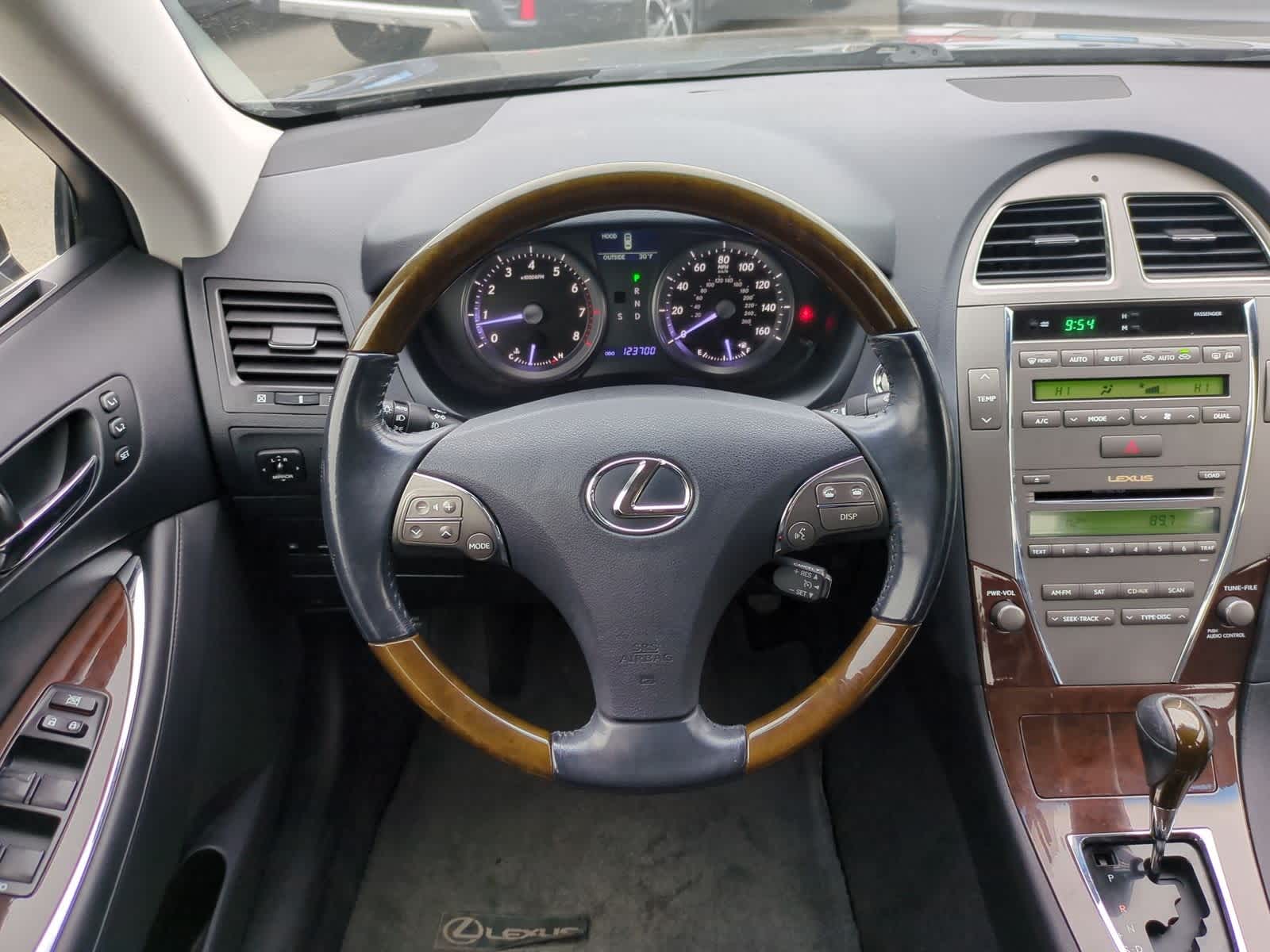 Thumbnail: 2011 Lexus ES - 24