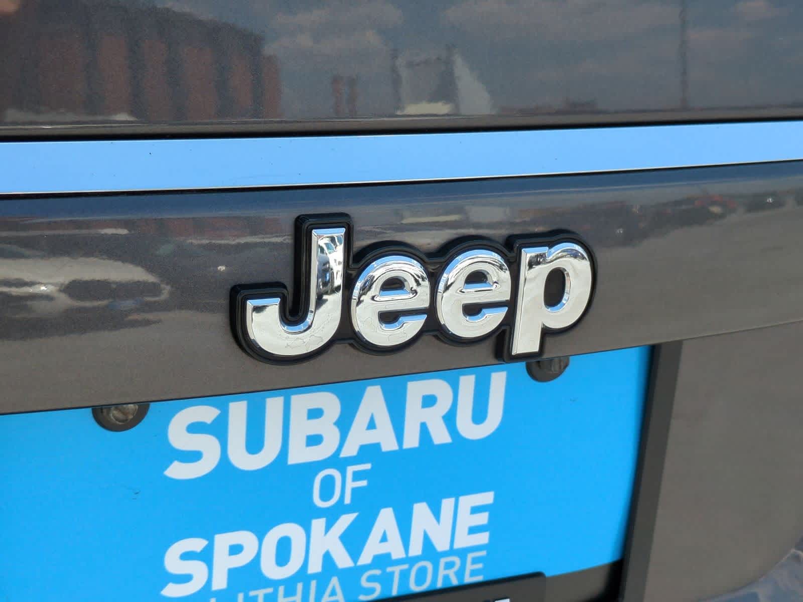 Thumbnail: 2017 Jeep Compass - 12