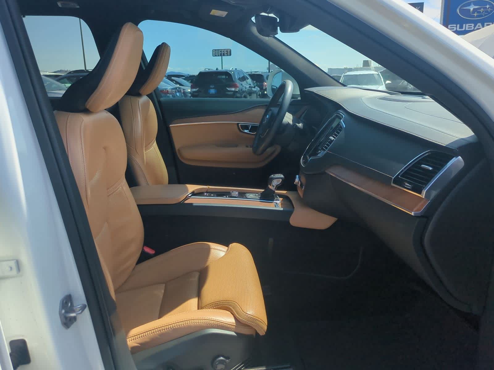 Thumbnail: 2019 Volvo XC90 - 23
