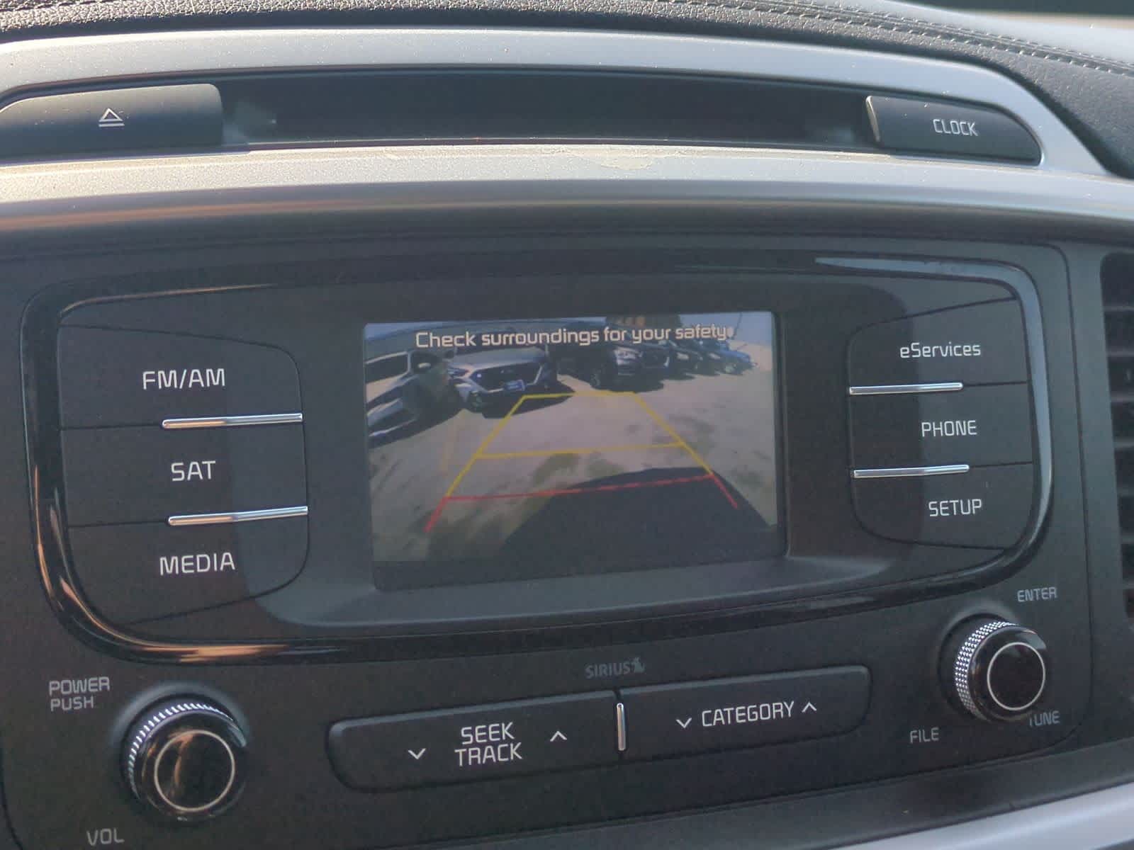 Thumbnail: 2016 Kia Sorento - 30