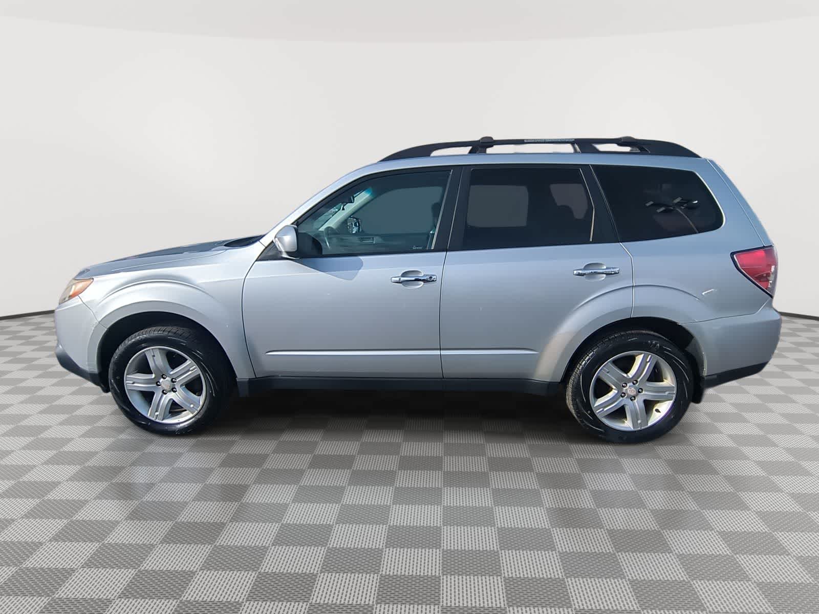 Thumbnail: 2010 Subaru Forester - 5