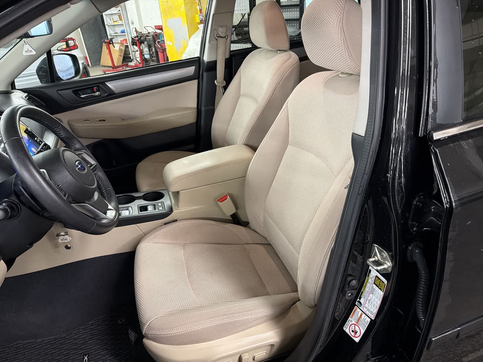 Thumbnail: 2019 Subaru Outback - 17