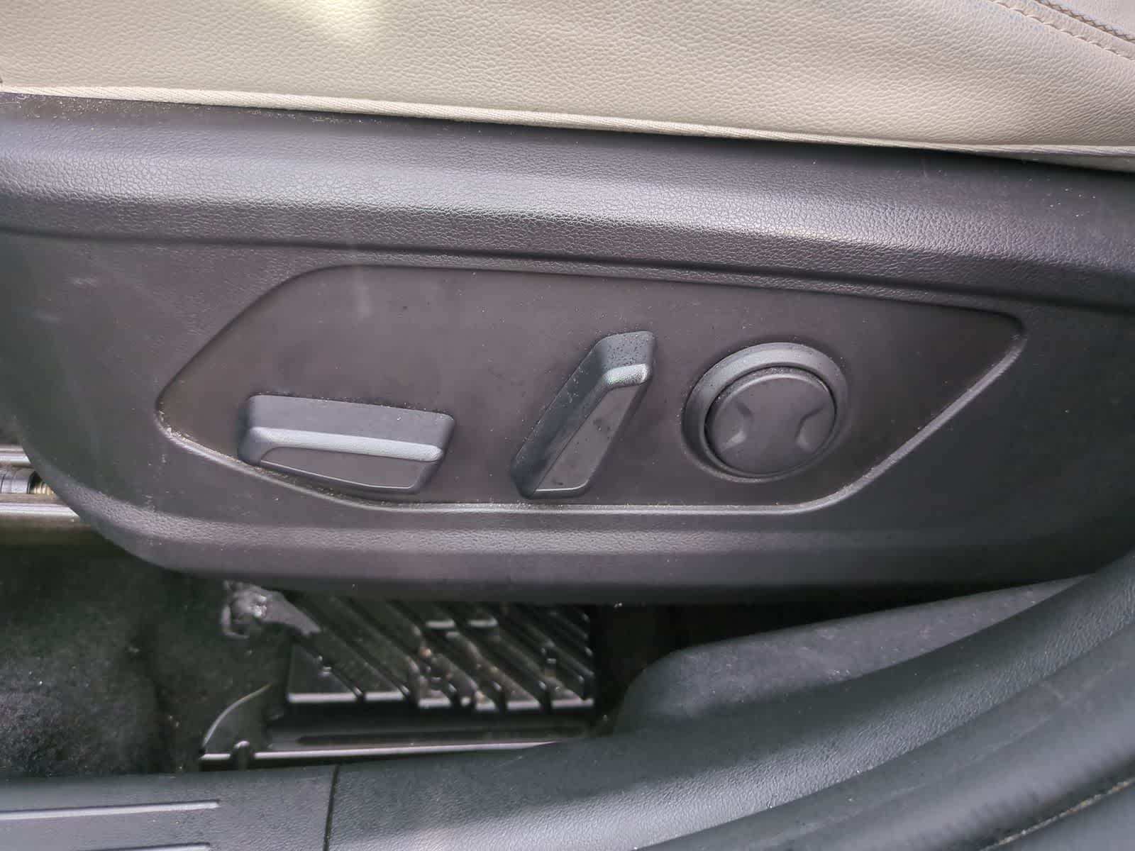 Thumbnail: 2023 Hyundai Tucson - 18