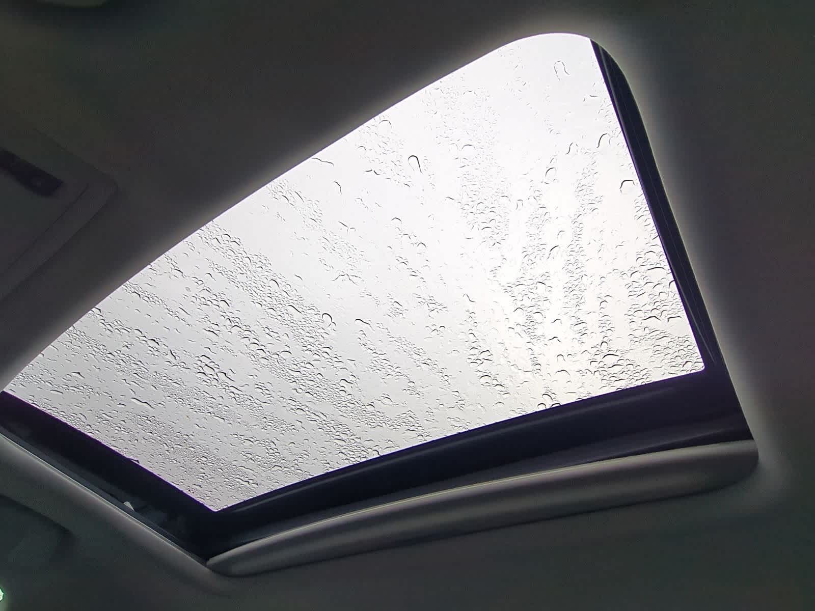 Thumbnail: 2015 Lexus IS - 20