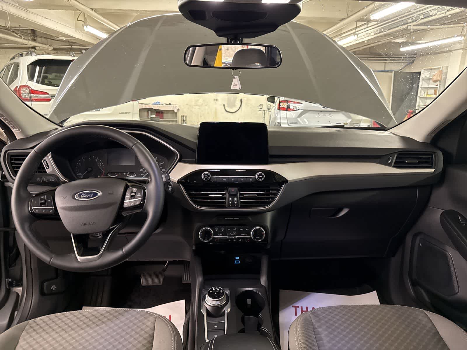 Thumbnail: 2022 Ford Escape - 15