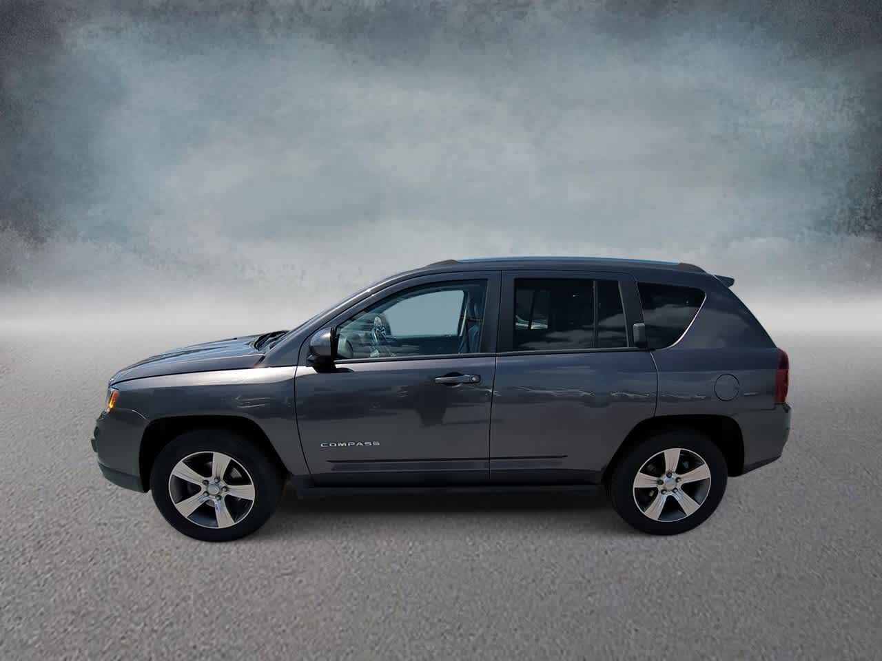 Thumbnail: 2017 Jeep Compass - 5