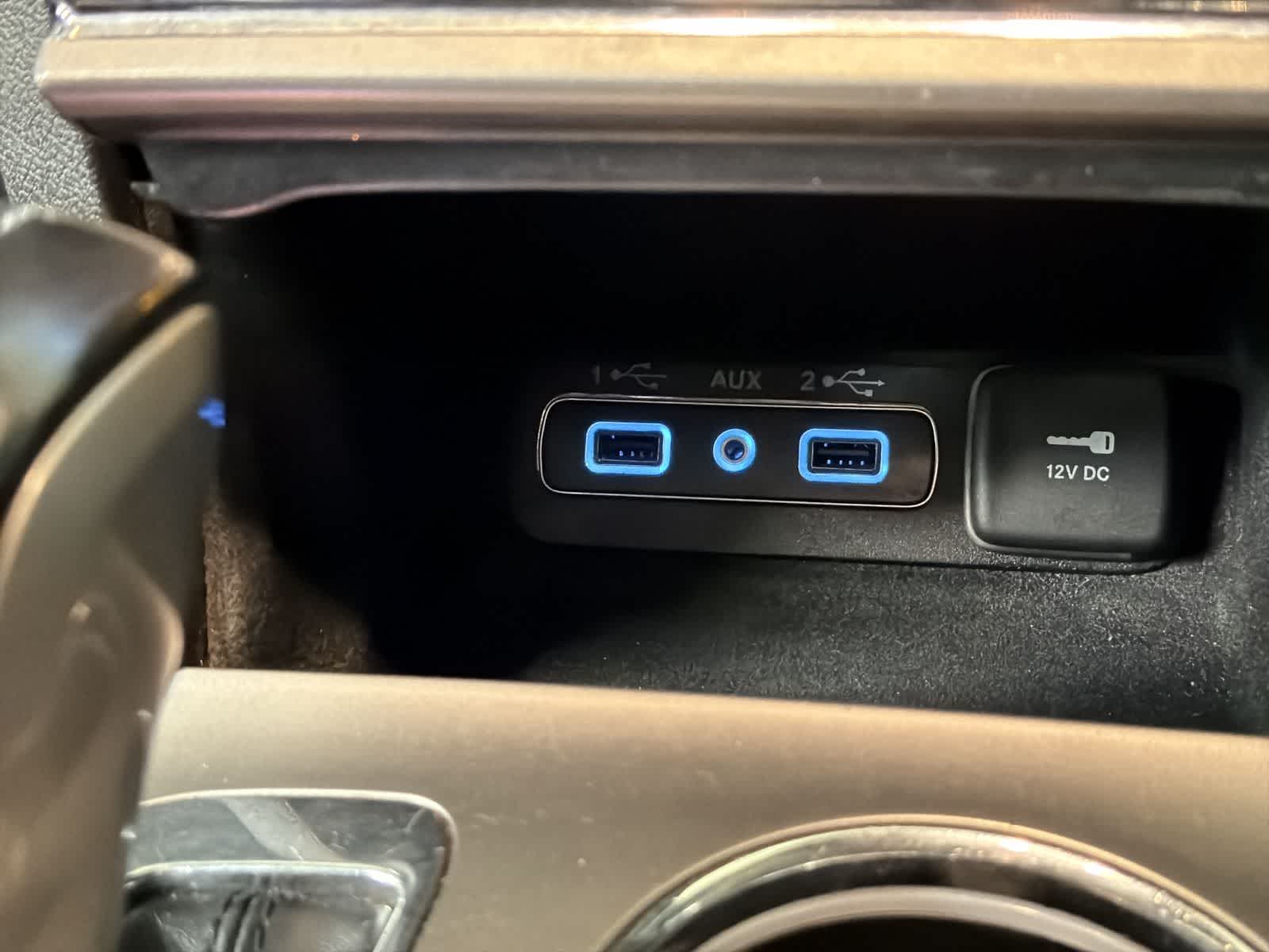 Thumbnail: 2021 Jeep Grand Cherokee - 32