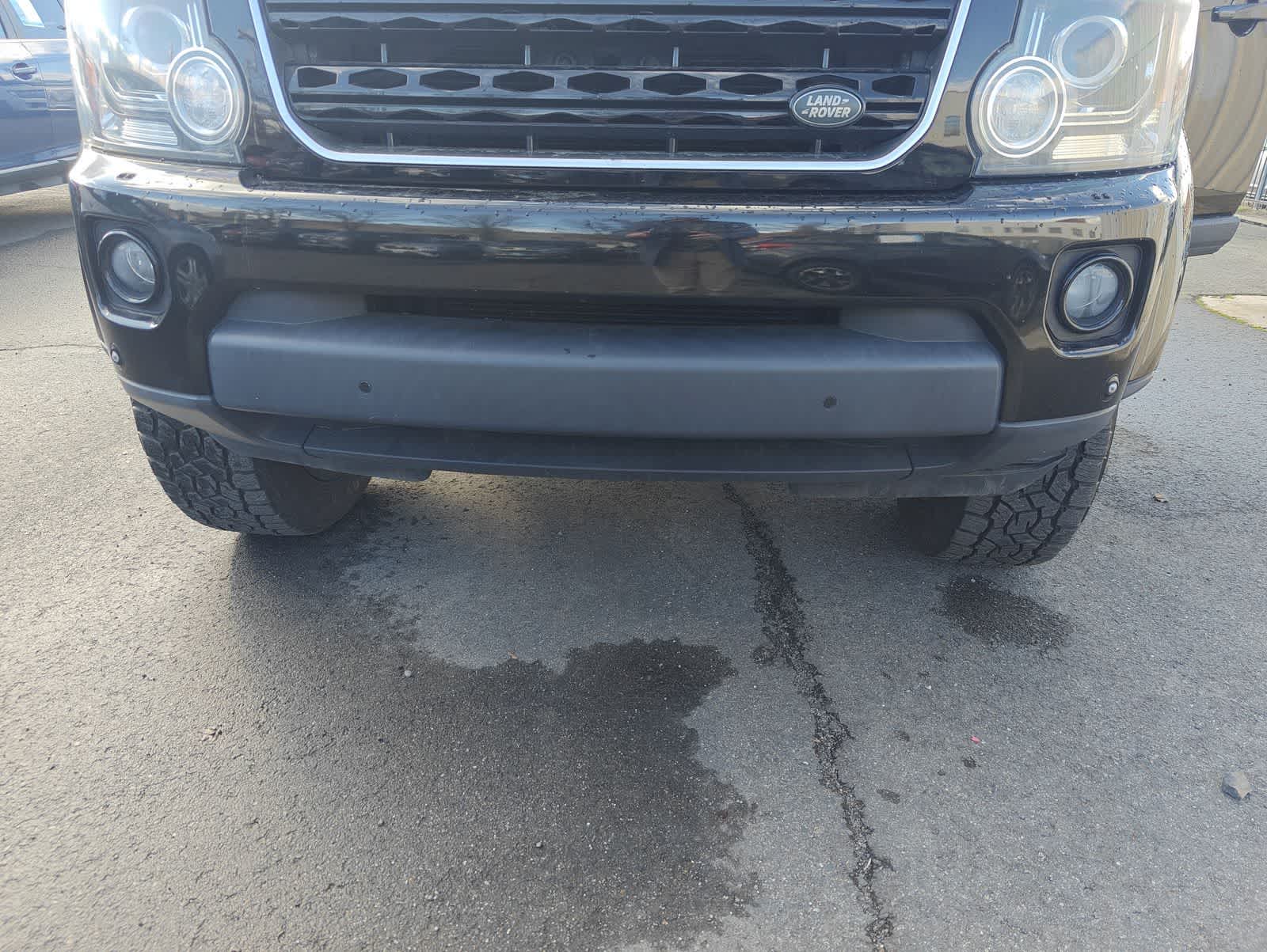 Thumbnail: 2015 Land Rover LR4 - 11