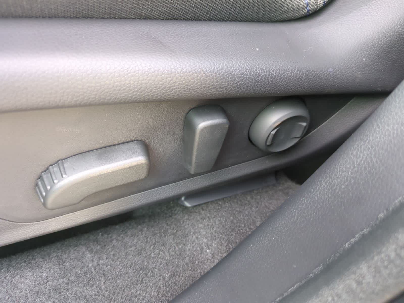 Thumbnail: 2026 Subaru Forester - 18