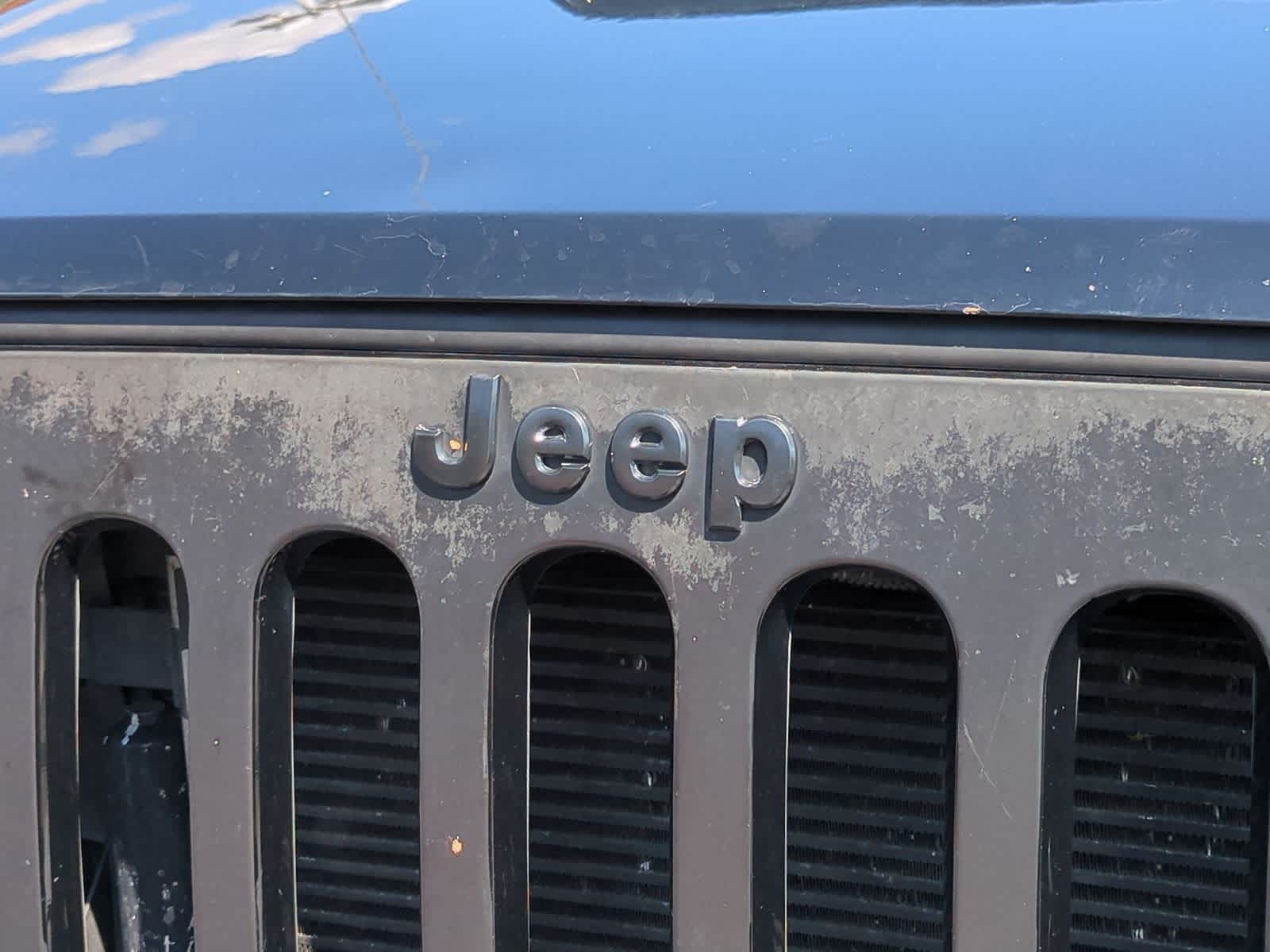 Thumbnail: 2012 Jeep Wrangler - 12