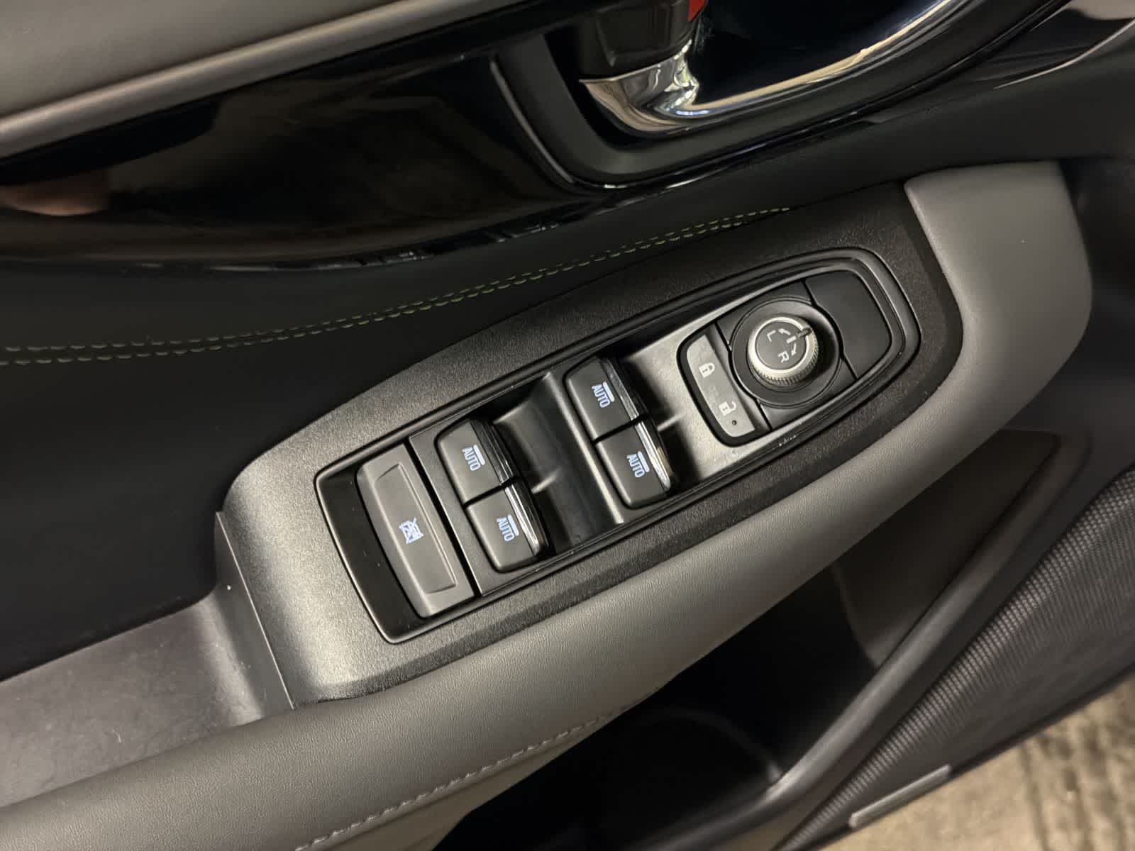 Thumbnail: 2025 Subaru Outback - 17