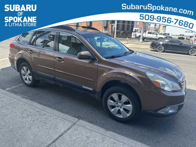 2012 Subaru Outback Premium -
                Spokane, WA