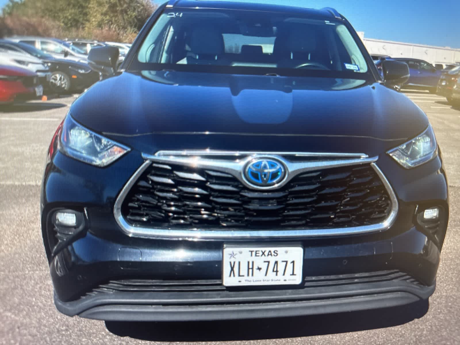 Thumbnail: 2021 Toyota Highlander - 8