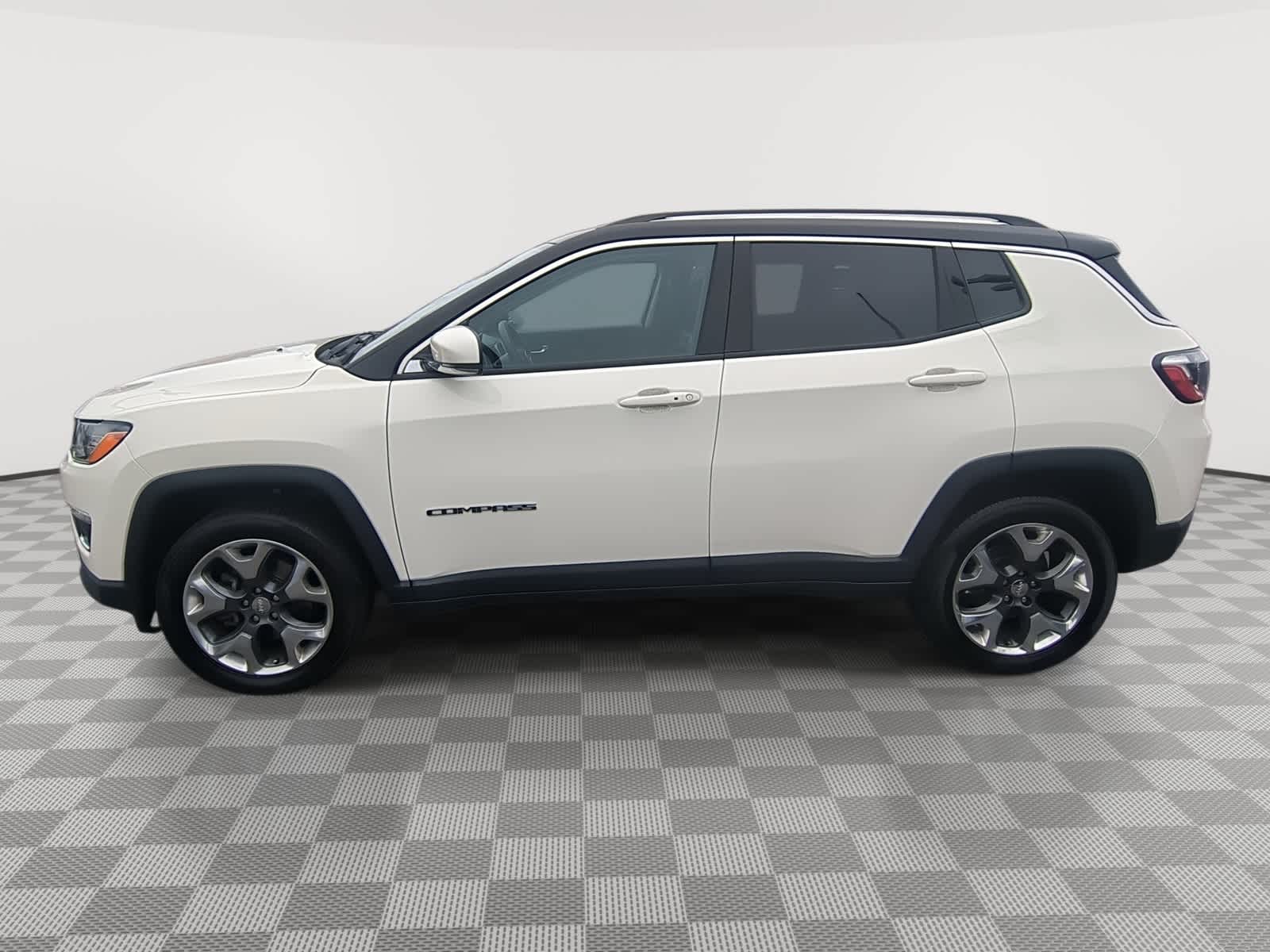 Thumbnail: 2018 Jeep Compass - 5