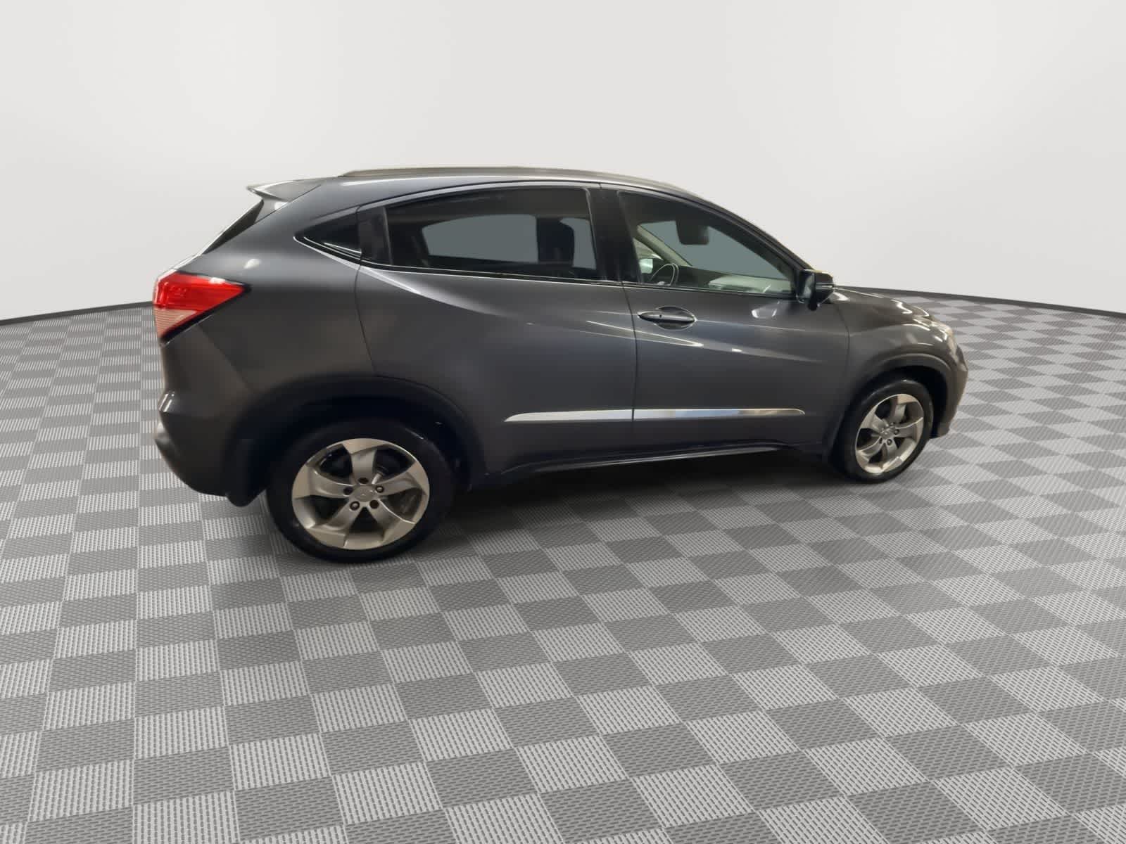 Thumbnail: 2017 Honda HR-V - 9