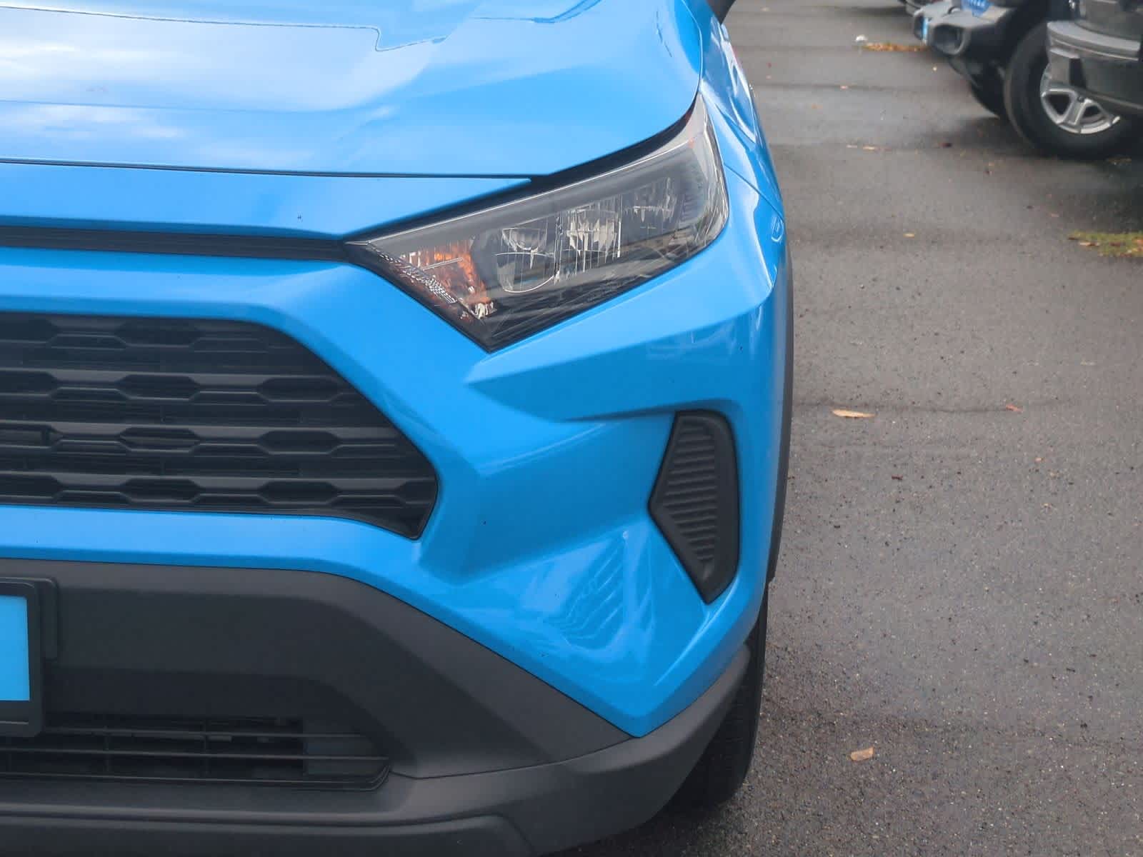 Thumbnail: 2021 Toyota RAV4 - 11