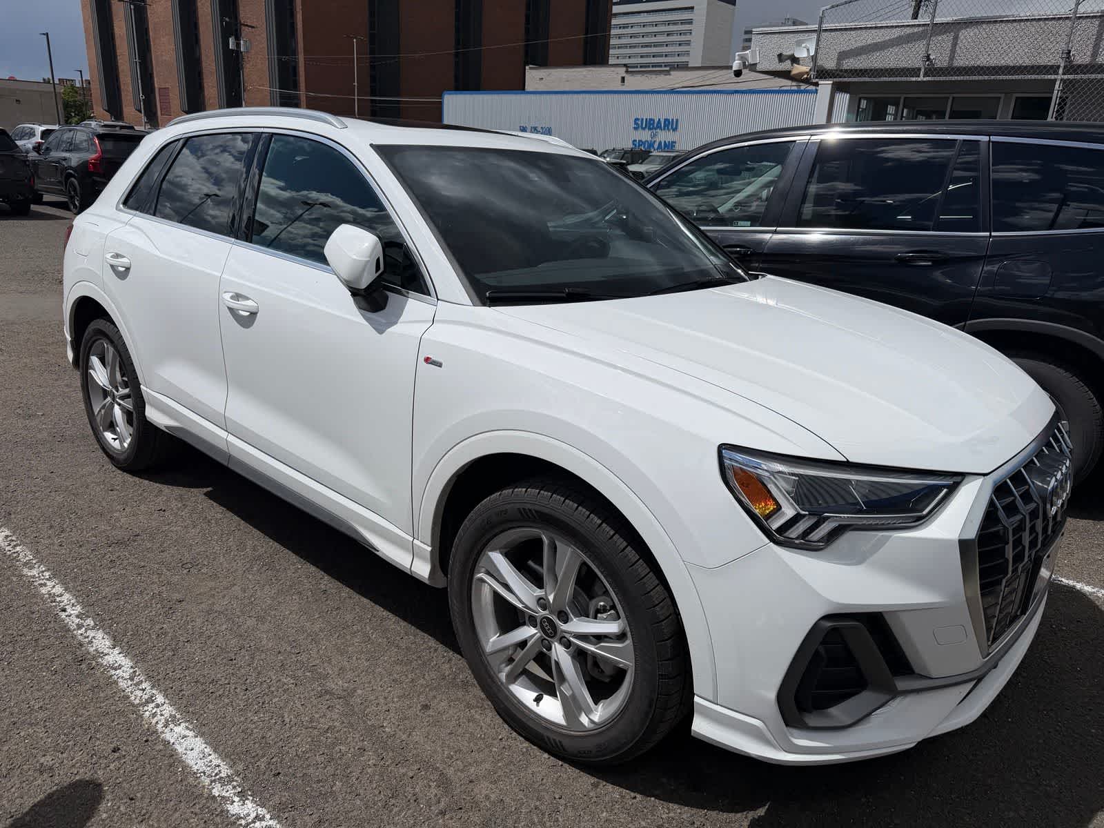 Thumbnail: 2024 Audi Q3 - 4