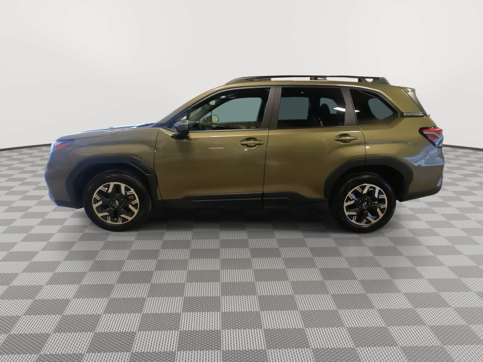 Thumbnail: 2026 Subaru Forester - 6
