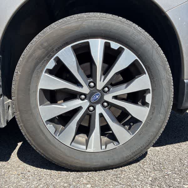 Thumbnail: 2017 Subaru Outback - 6