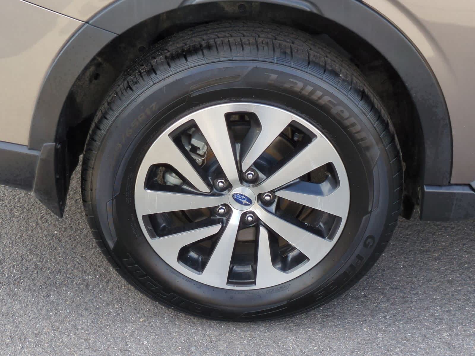 Thumbnail: 2022 Subaru Outback - 14