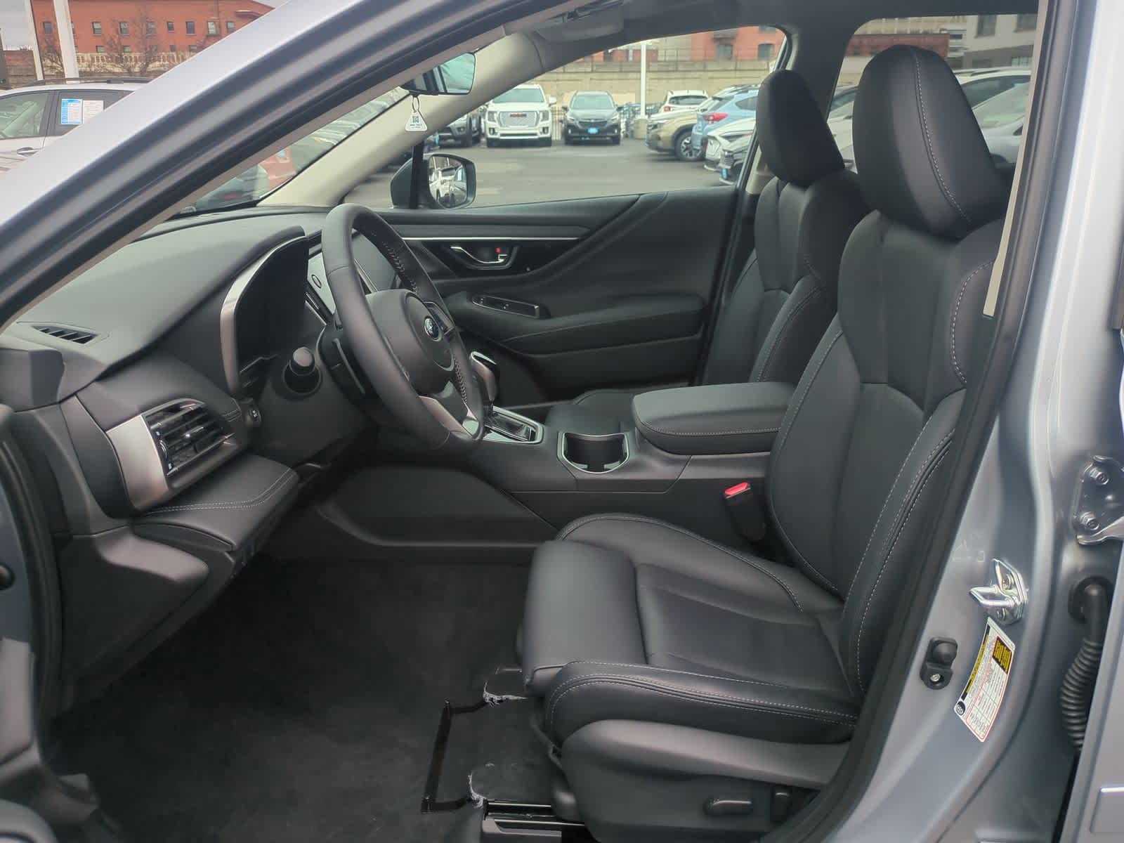 Thumbnail: 2025 Subaru Outback - 18