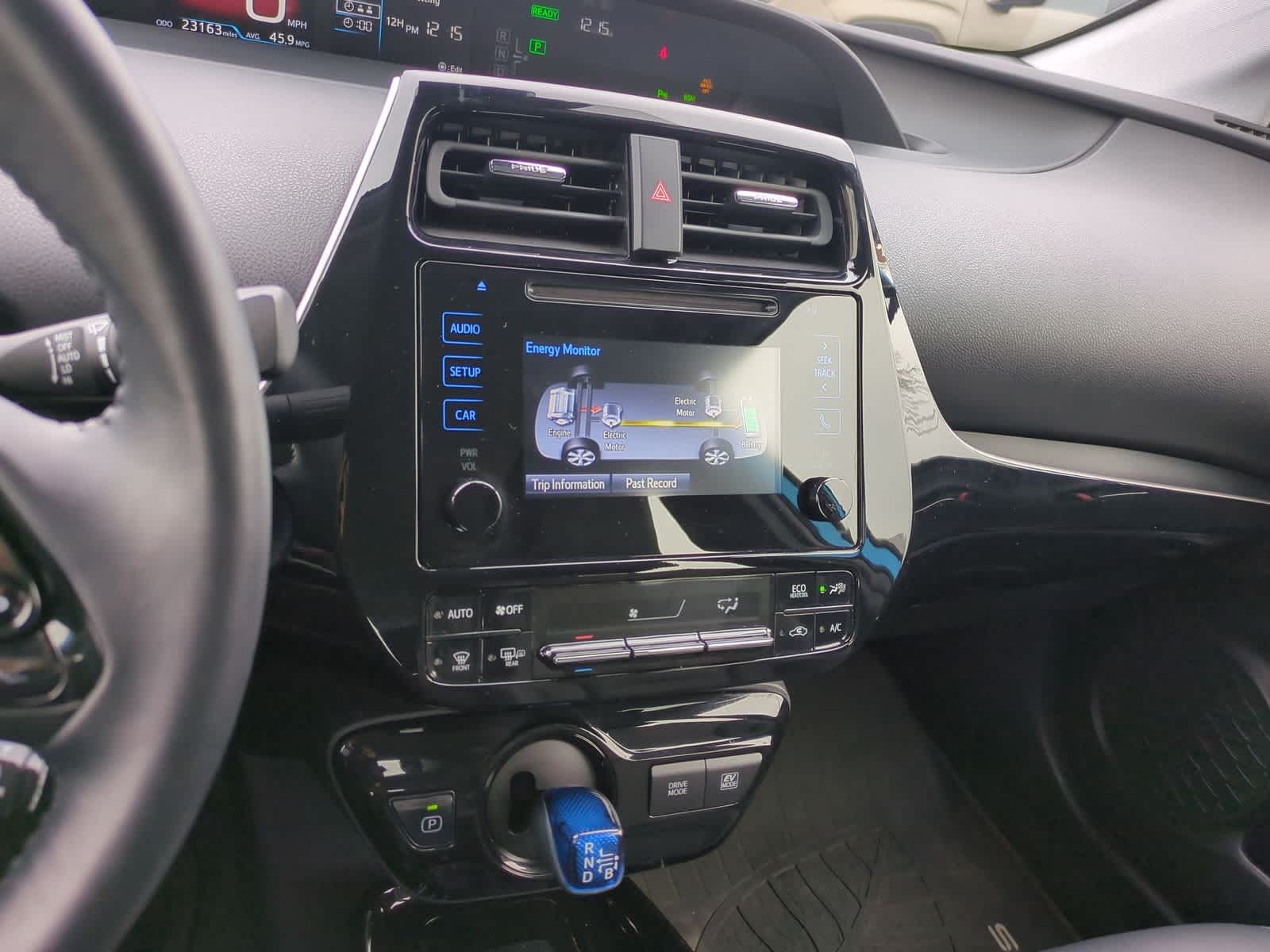 Thumbnail: 2019 Toyota Prius - 28