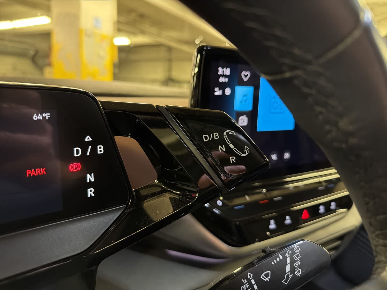Thumbnail: 2021 Volkswagen ID.4 - 31