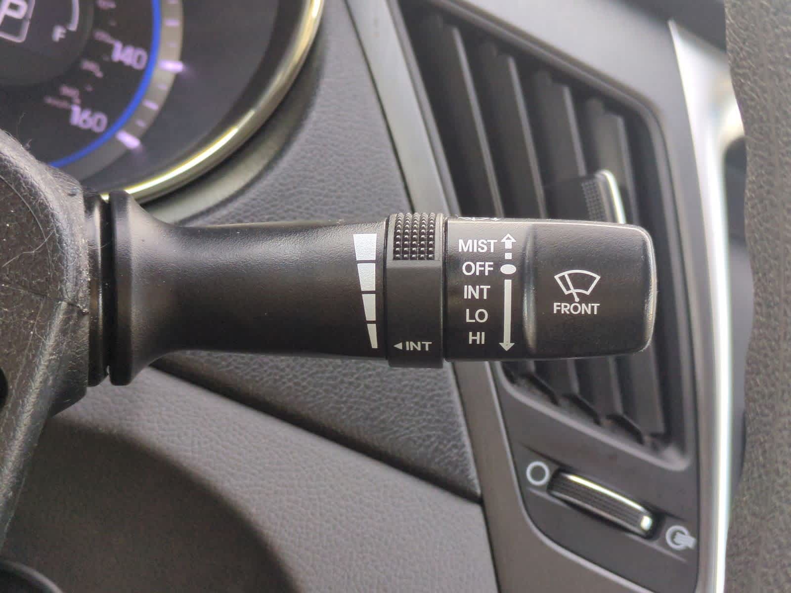 Thumbnail: 2013 Hyundai Sonata - 26