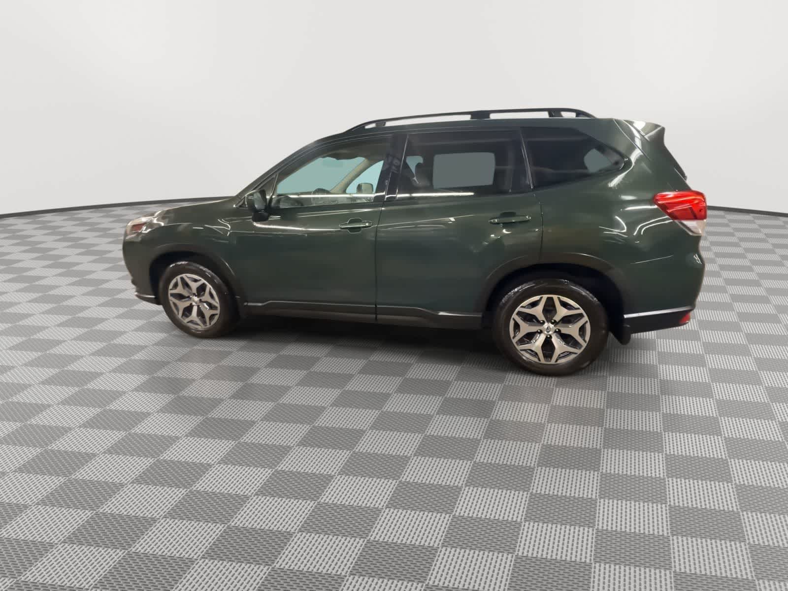 Thumbnail: 2023 Subaru Forester - 6