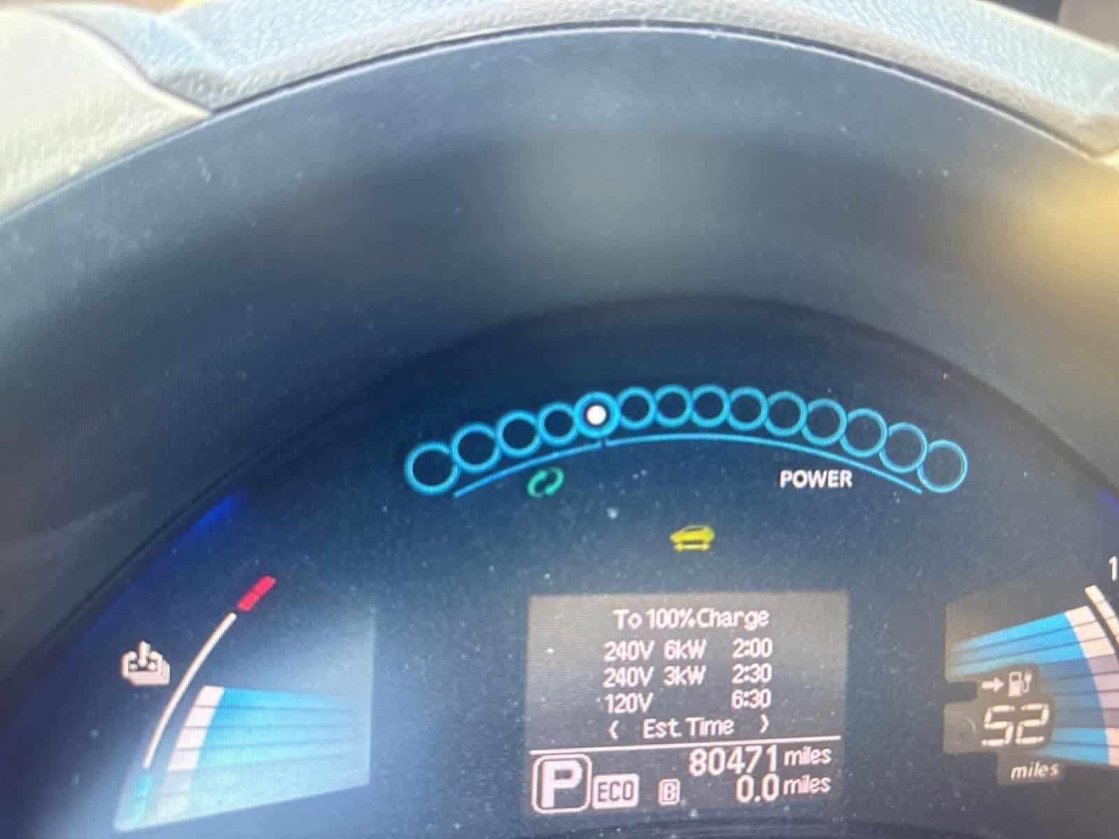 Thumbnail: 2015 Nissan Leaf - 18