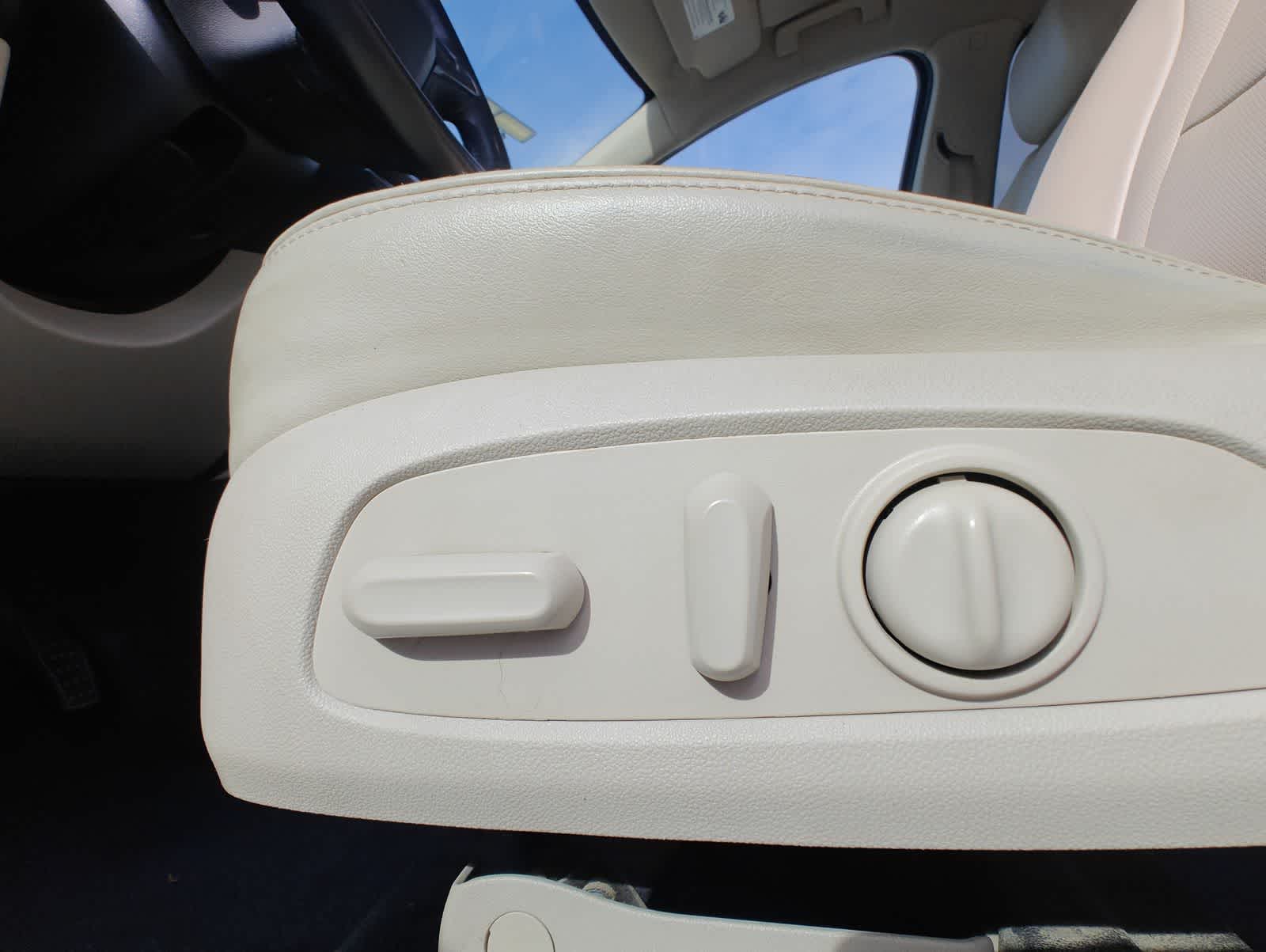 Thumbnail: 2021 Buick Enclave - 17