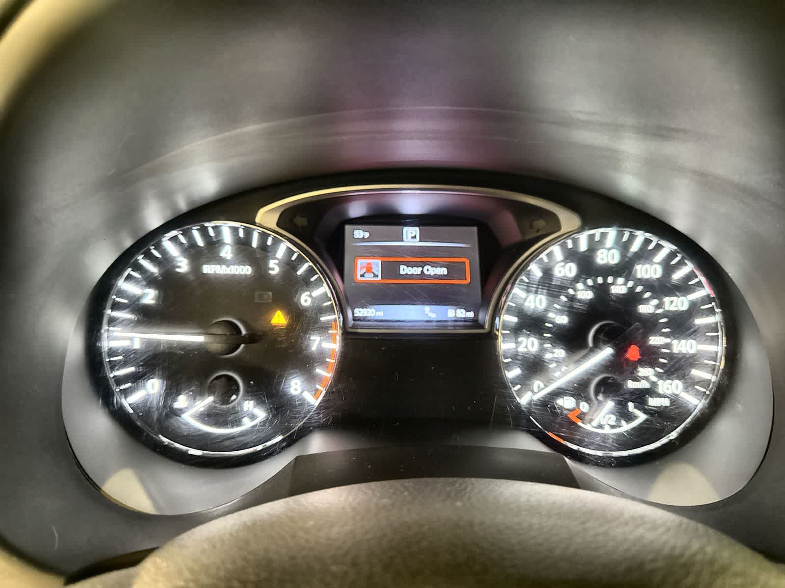 Thumbnail: 2017 Nissan Altima - 32