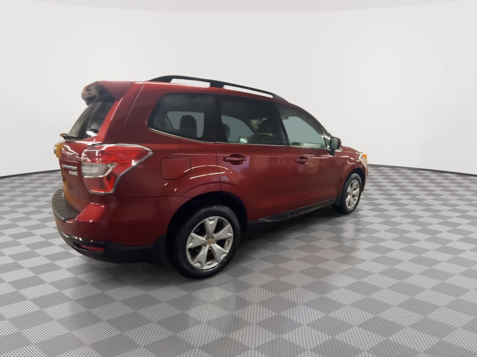 Thumbnail: 2015 Subaru Forester - 8