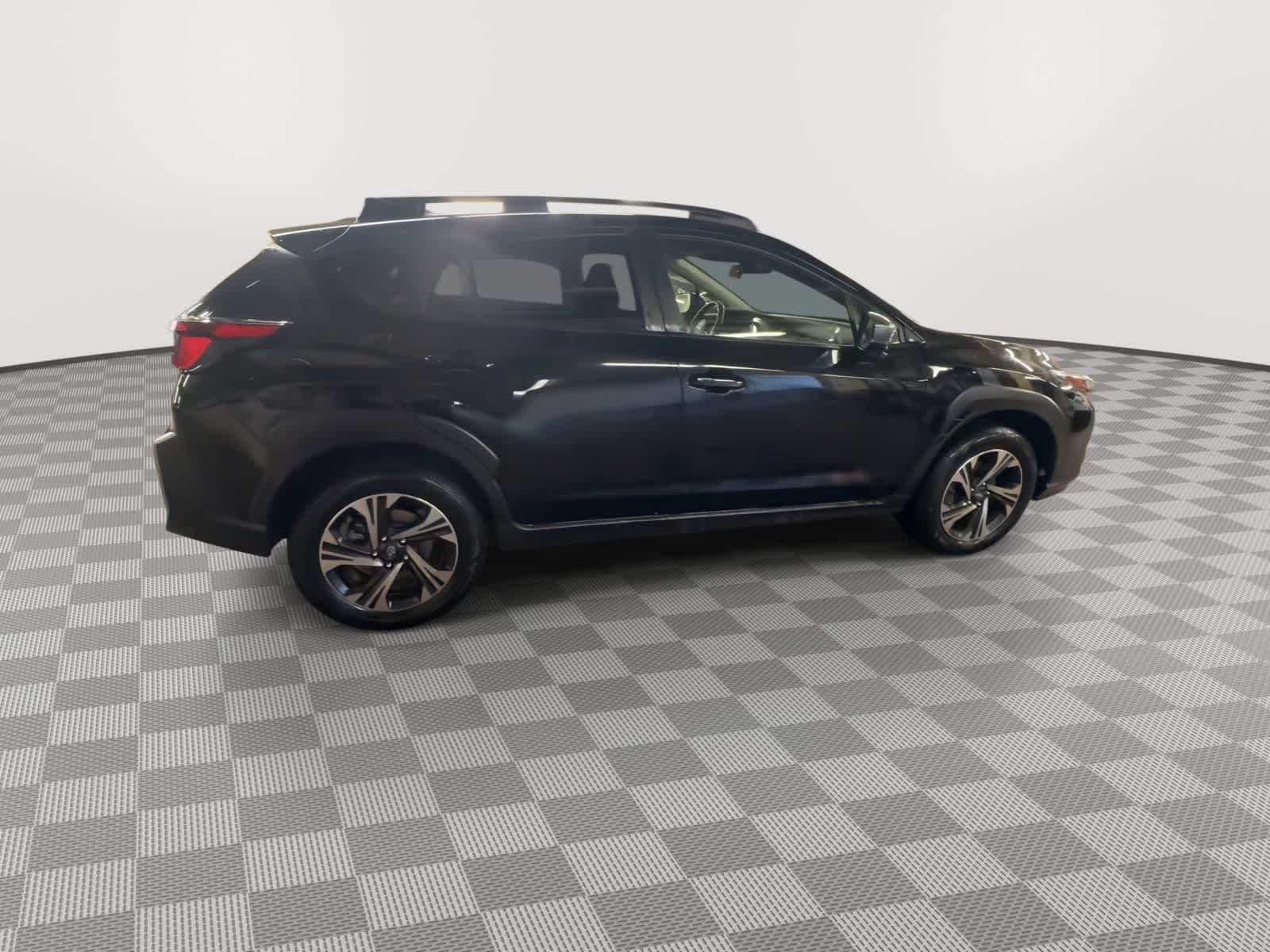 Thumbnail: 2024 Subaru Crosstrek - 10
