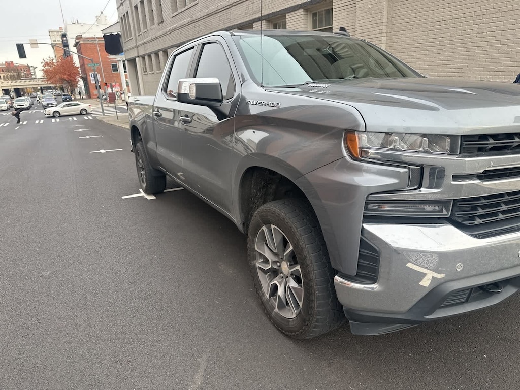 Used 2021 Chevrolet Silverado 1500 LT Truck