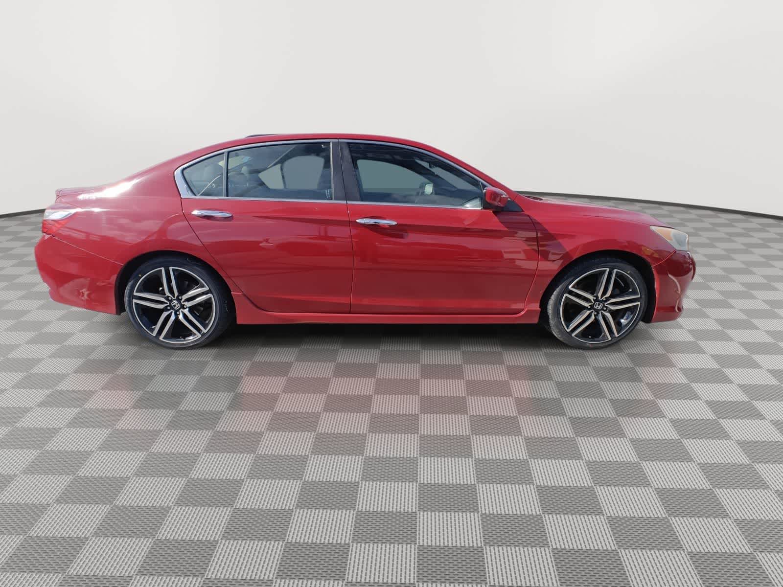 Thumbnail: 2017 Honda Accord - 9