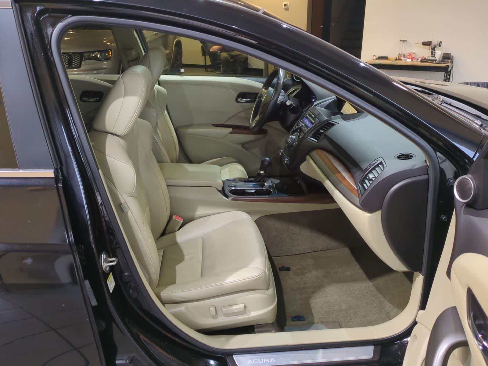 Thumbnail: 2015 Acura RDX - 23