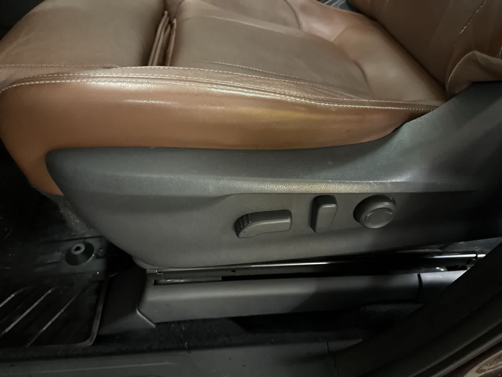 Thumbnail: 2019 Subaru Ascent - 16