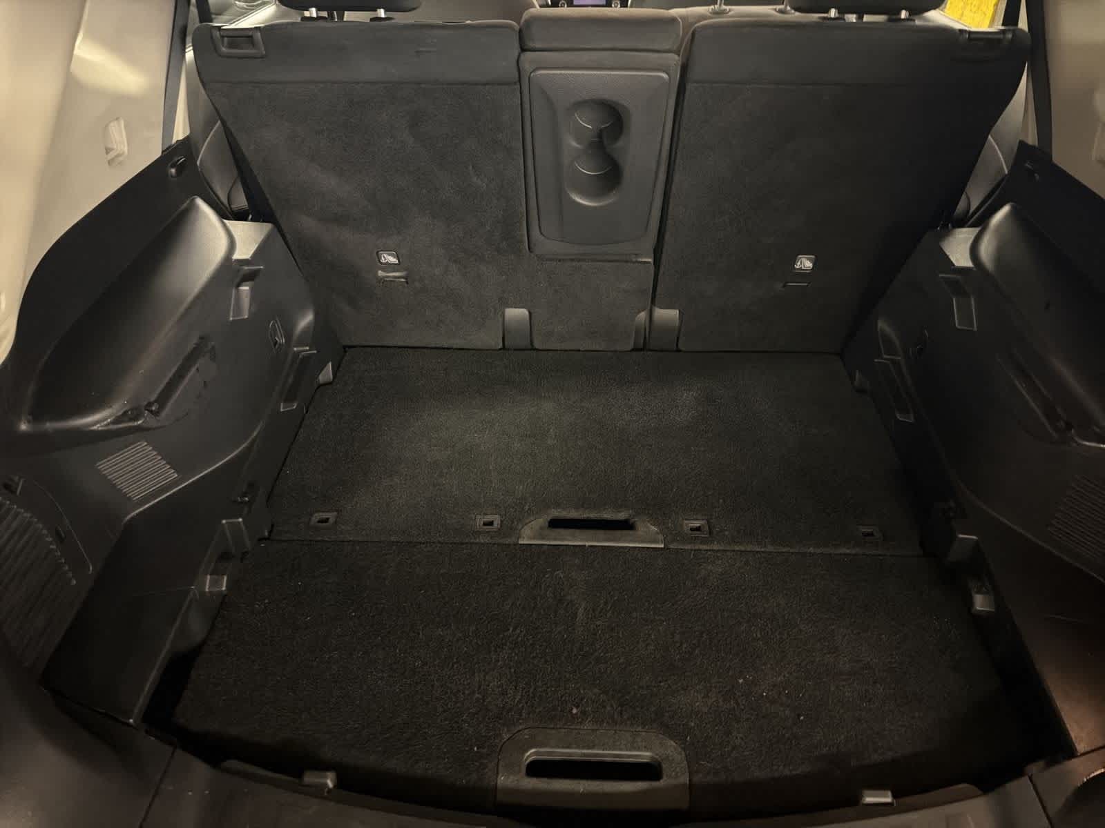 Thumbnail: 2015 Nissan Rogue - 33