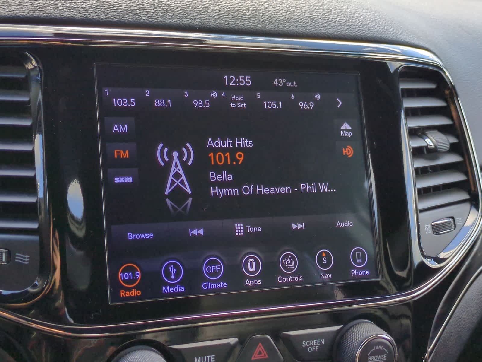 Thumbnail: 2019 Jeep Grand Cherokee - 31