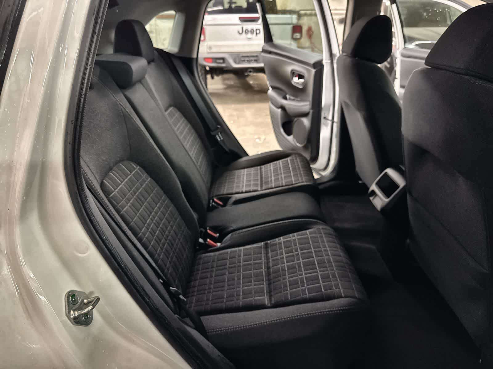 Thumbnail: 2025 Honda HR-V - 21