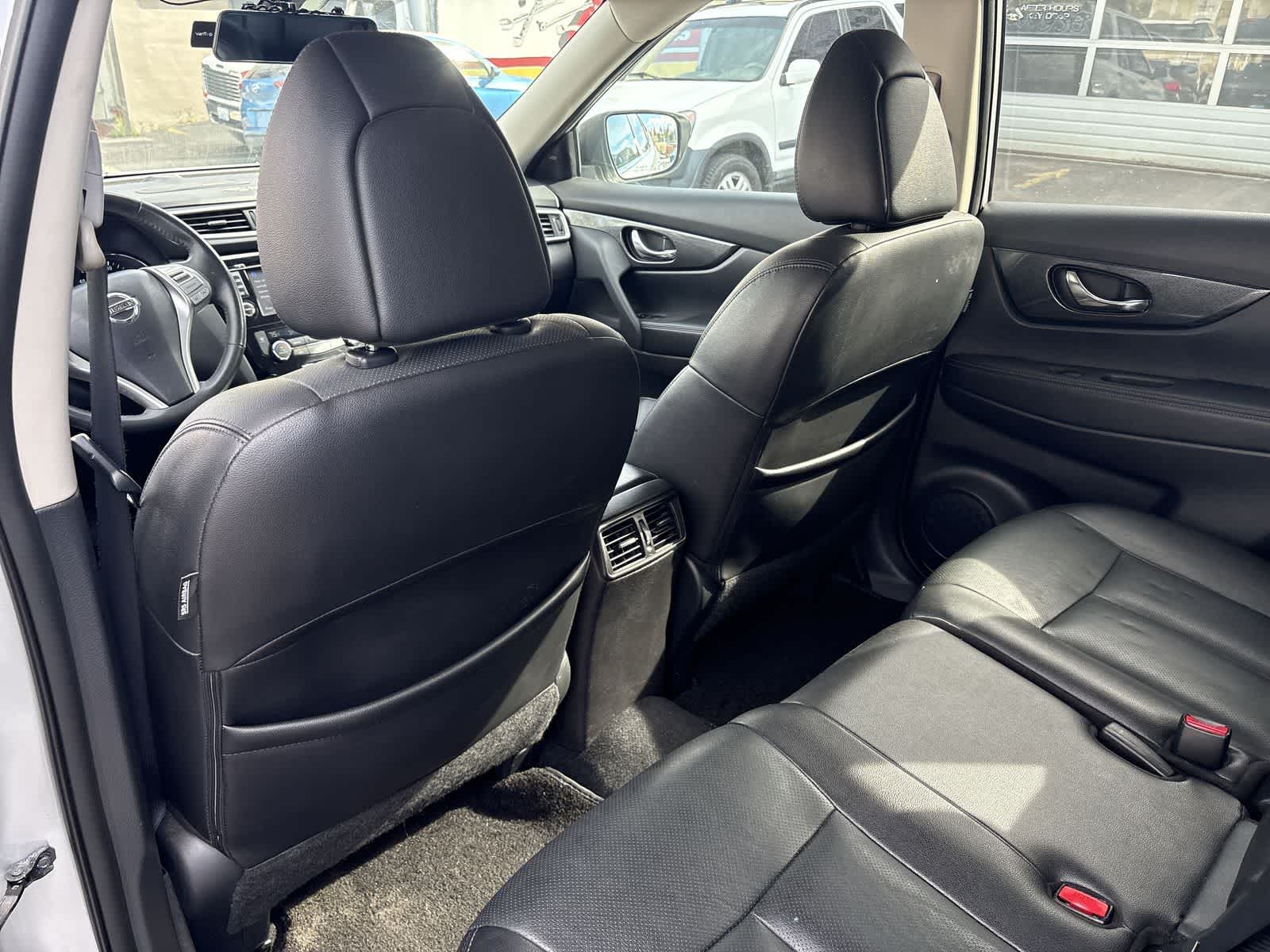 Thumbnail: 2016 Nissan Rogue - 19