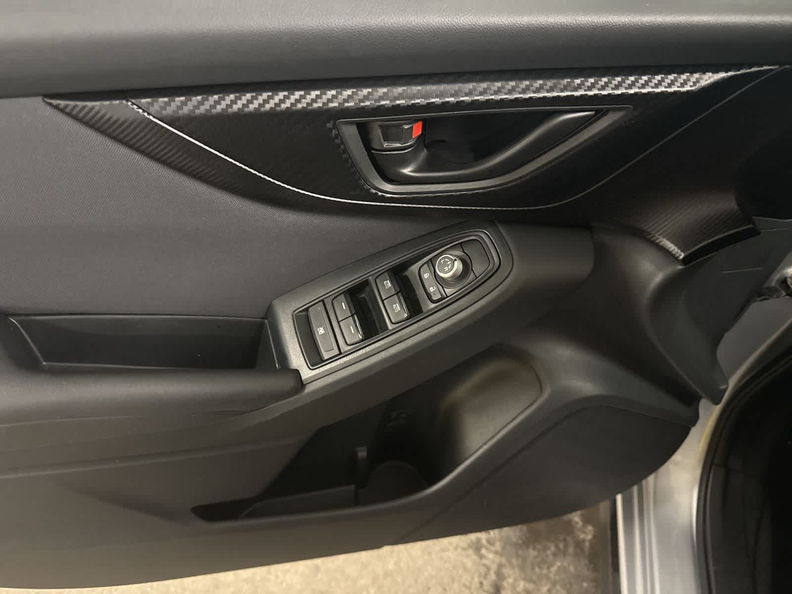 Thumbnail: 2020 Subaru Crosstrek - 18