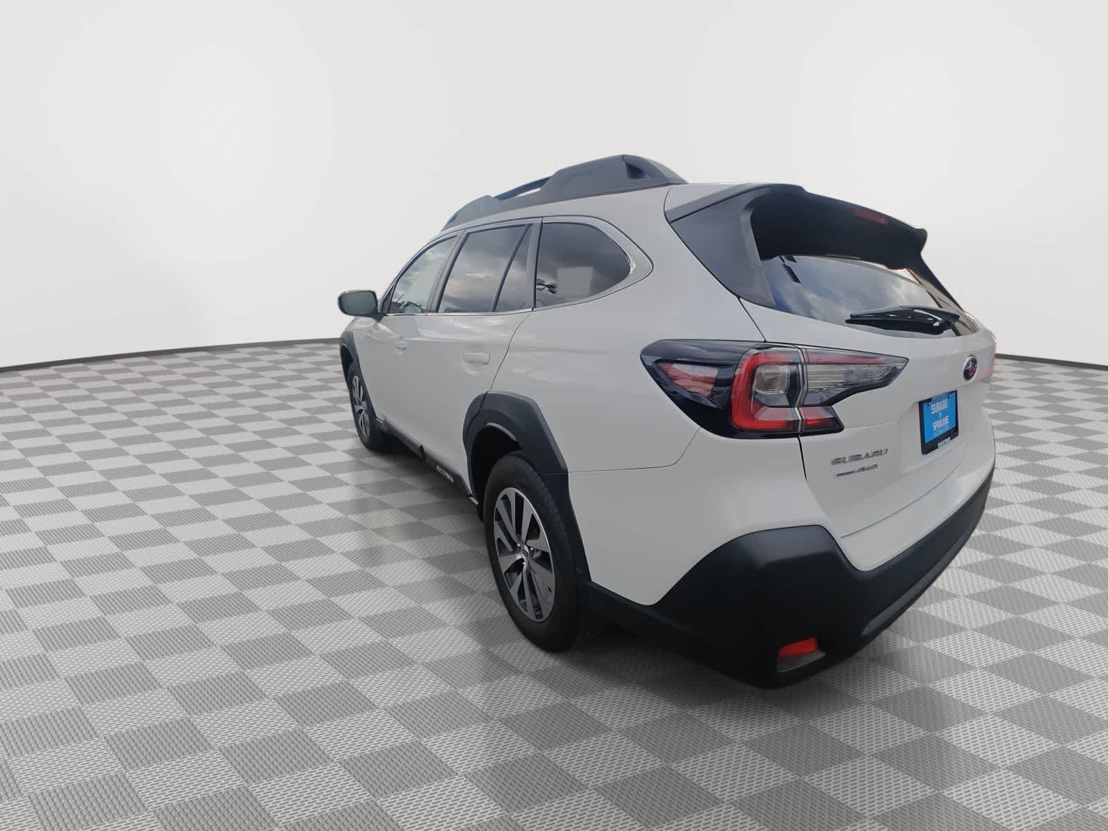 Thumbnail: 2023 Subaru Outback - 7