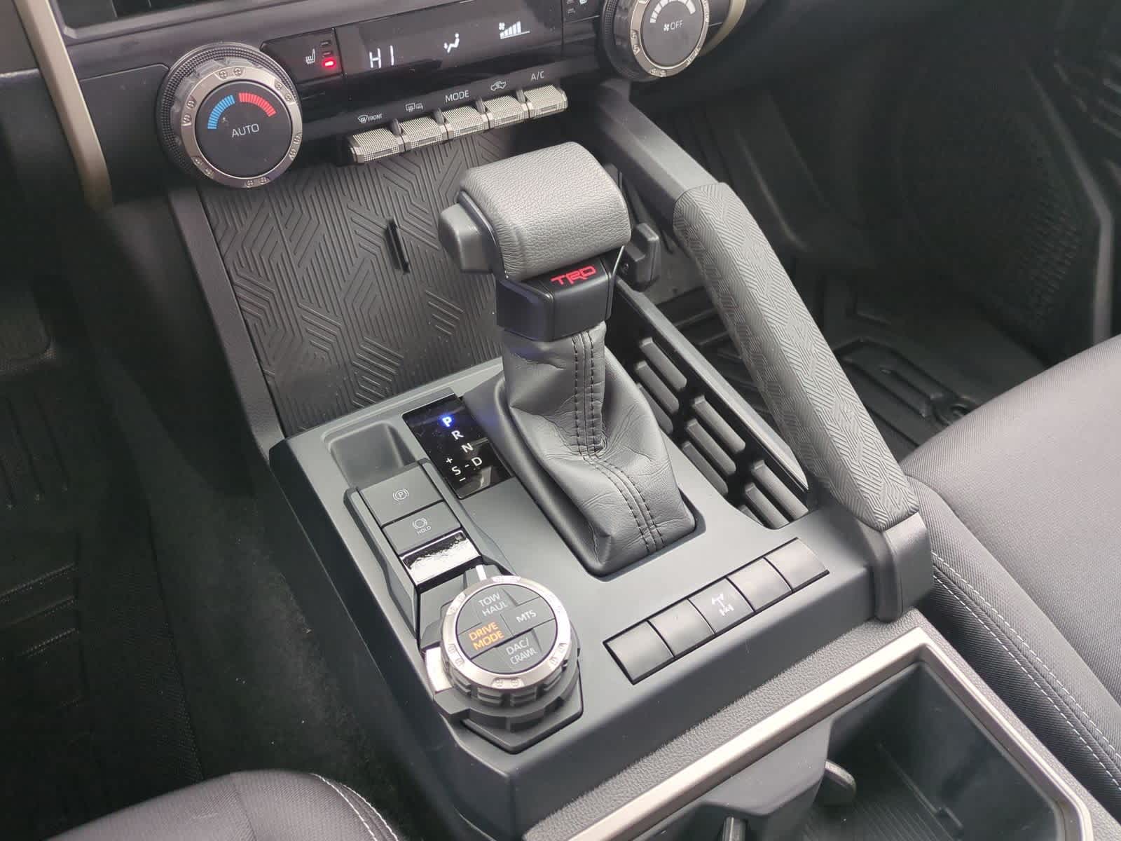 Thumbnail: 2024 Toyota Tacoma - 31