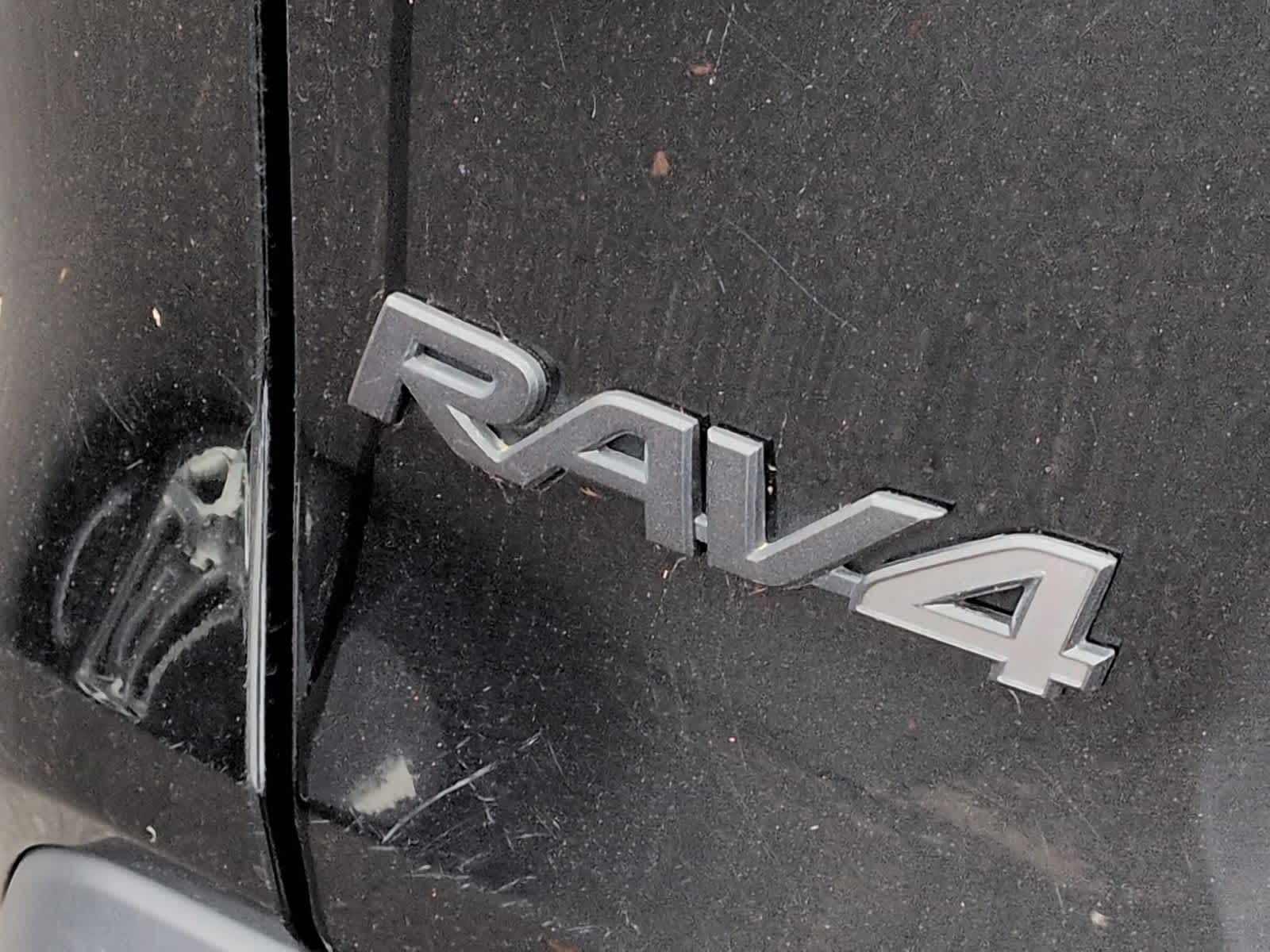Thumbnail: 2024 Toyota RAV4 - 13