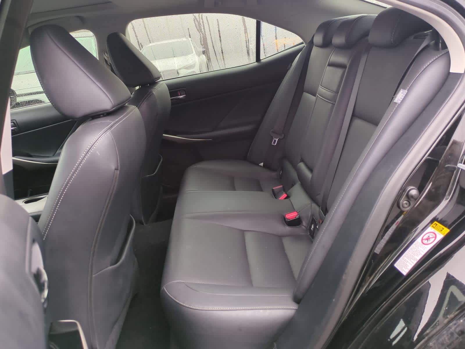 Thumbnail: 2015 Lexus IS - 21