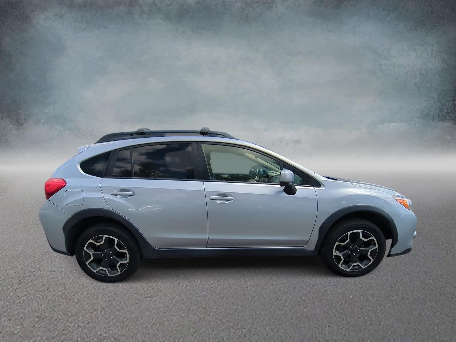 Thumbnail: 2014 Subaru XV Crosstrek - 9