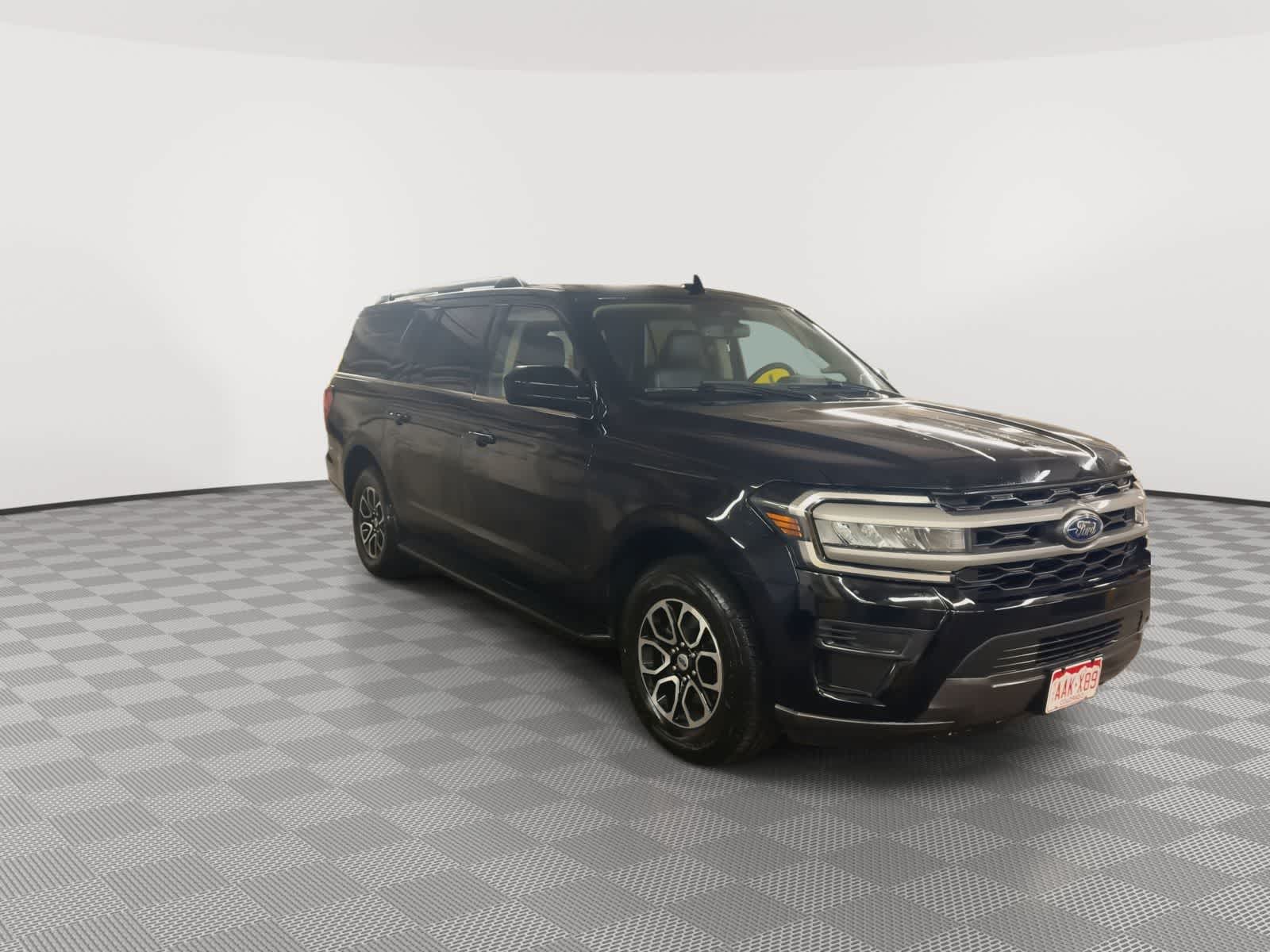 Thumbnail: 2024 Ford Expedition MAX - 3