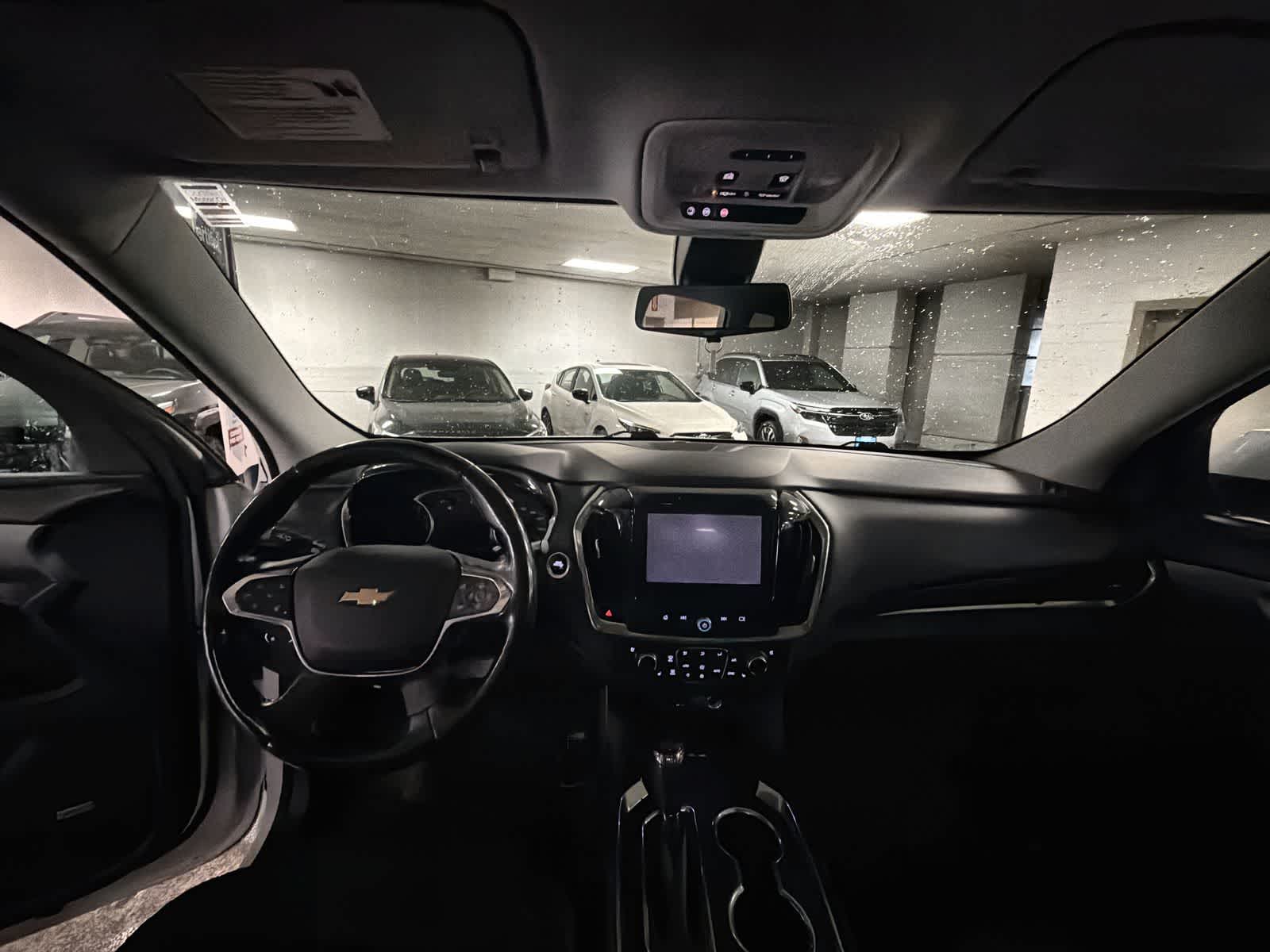 Thumbnail: 2019 Chevrolet Traverse - 16